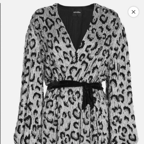 Retrofete SEQUIN Silver & Black Gabriella Leopard Print Mini Wrap Dress NWT - Picture 15 of 15